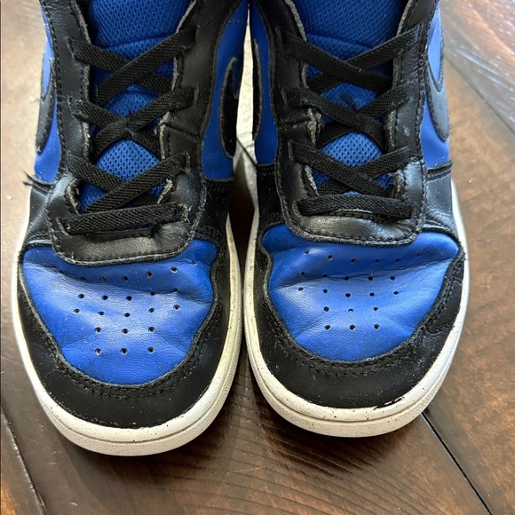 Nike Kids Black and Blue High-Top Sneakers - Picture 4 of 11
